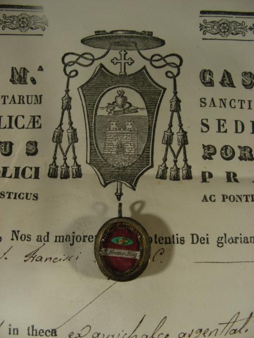 Reliquary Ex oss.St Francisci Reg. Doc 1846.